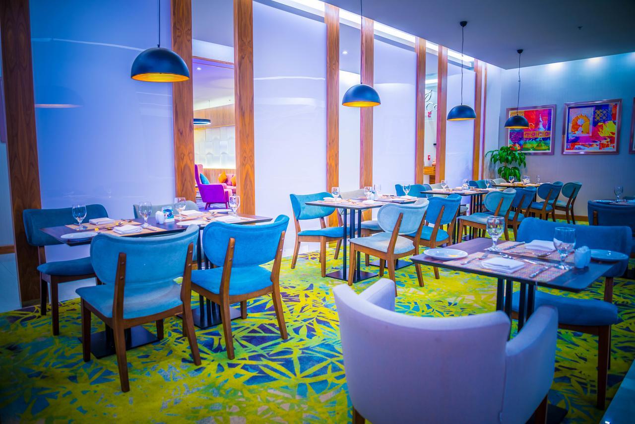 Novotel Yanbu Albahr Экстерьер фото