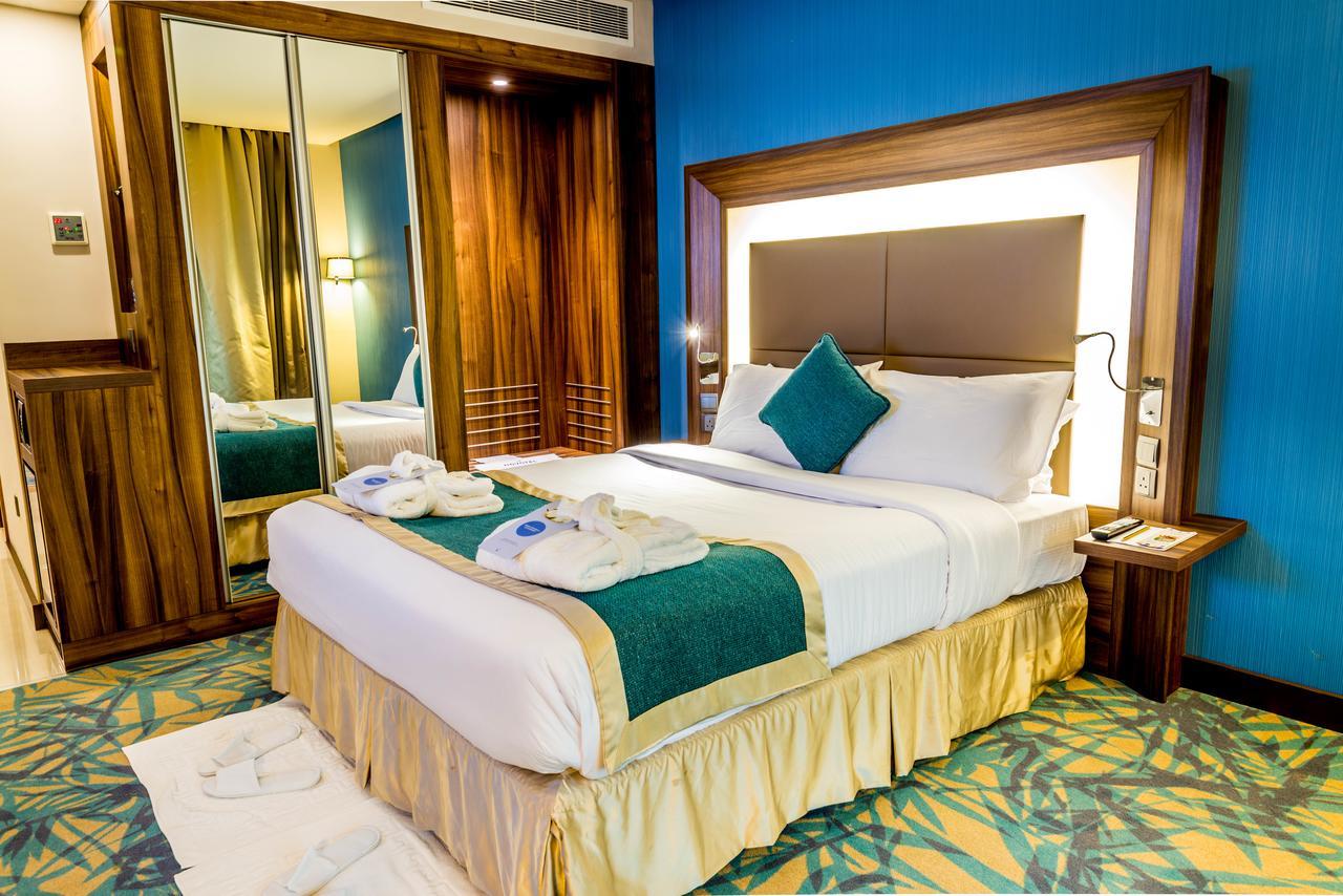 Novotel Yanbu Albahr Экстерьер фото